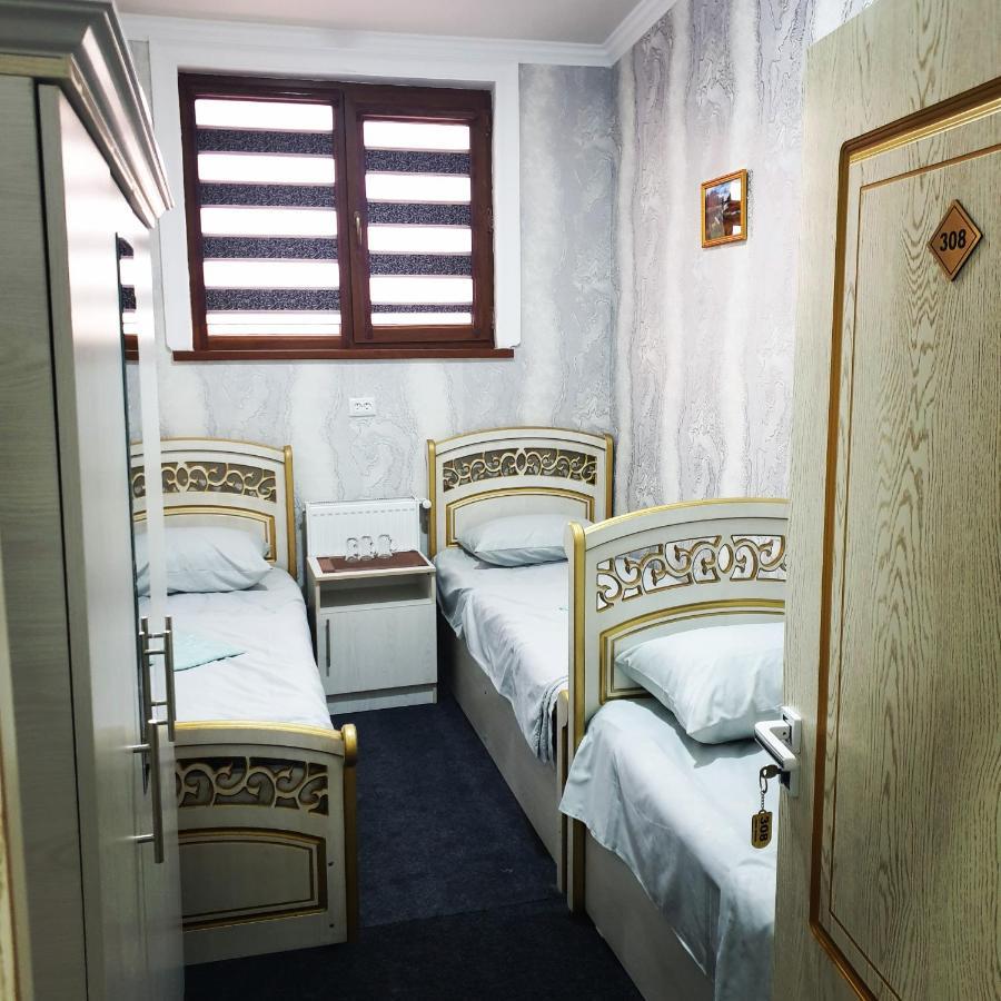 Хостел Eski Shahar Andijan Extérieur photo