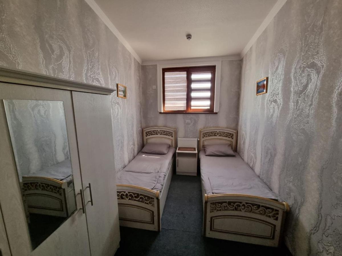 Хостел Eski Shahar Andijan Extérieur photo